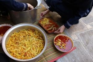 دومین اردو جهادی( آشپزی و تهیه غذا برای محرومین)
