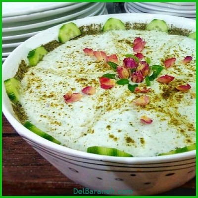 درست کردن ماست و خیار با تزئینات و گردگیری کتابخانه ..